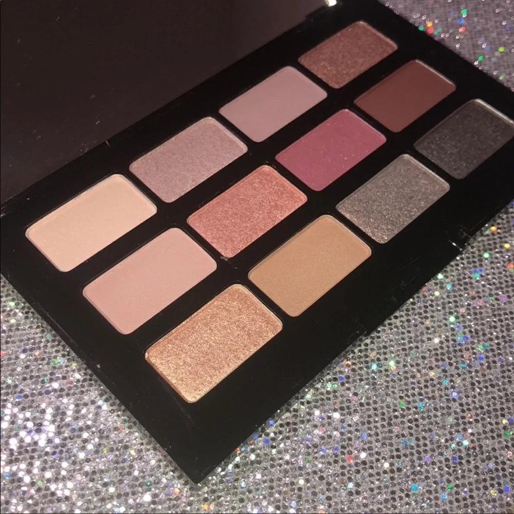 🌿 LAURA GELLER The Casual Collection Multi-Finish Eyeshadow Palette